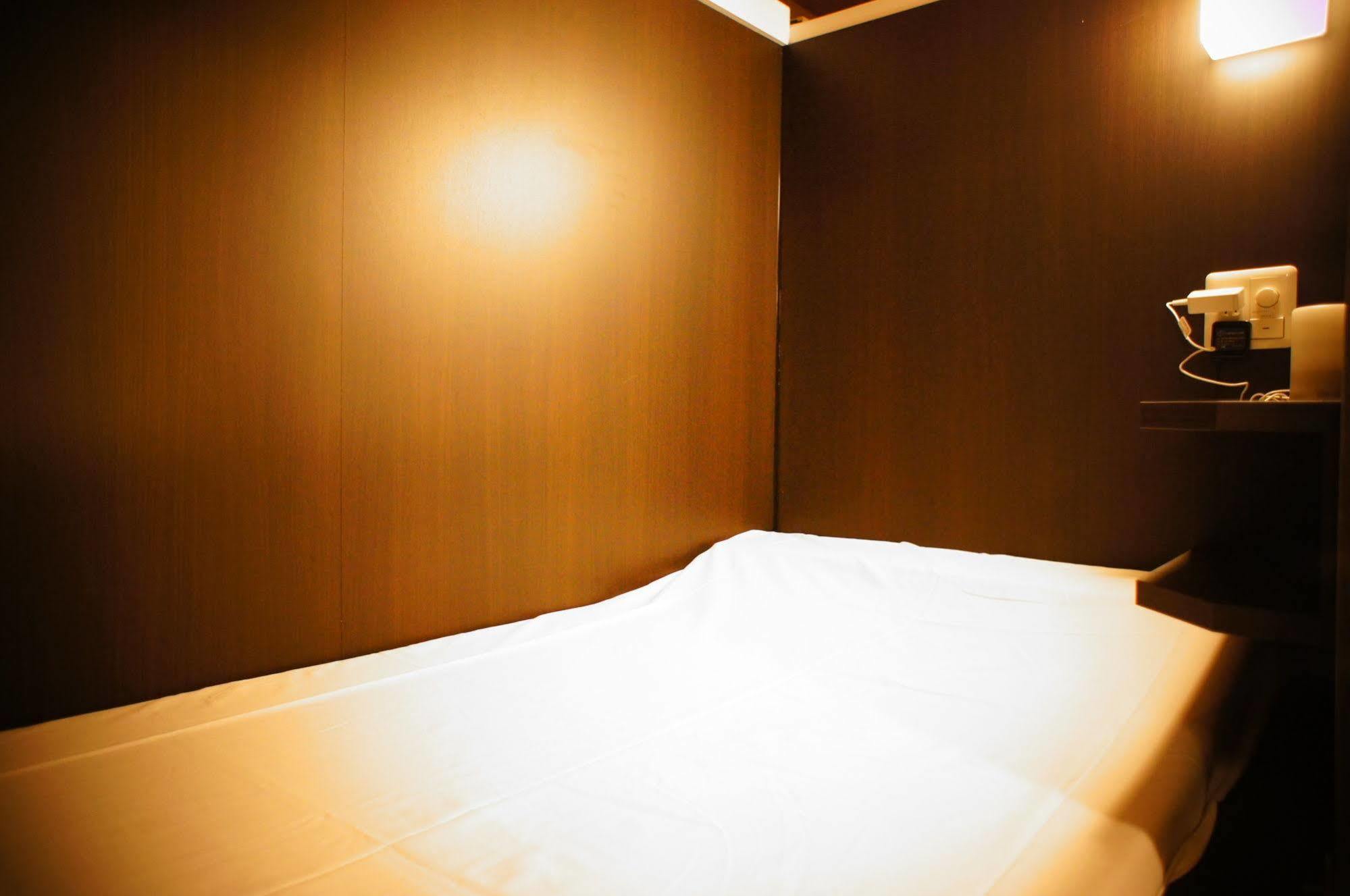 Centurion Cabin & Spa Токио Экстерьер фото